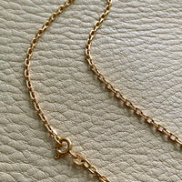 Excellent long length faceted biker link necklace in 18k gold! 31.5 inch length