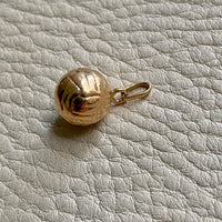 18k Gold Vintage Charm or Pendant - Volleyball