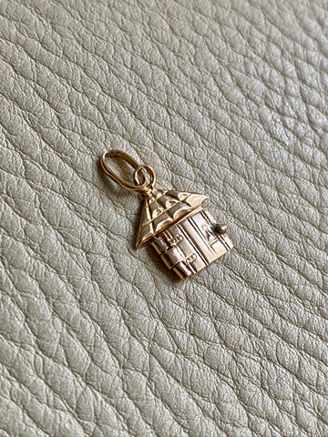 18k Gold Vintage Italian Charm or Pendant - Articulated house